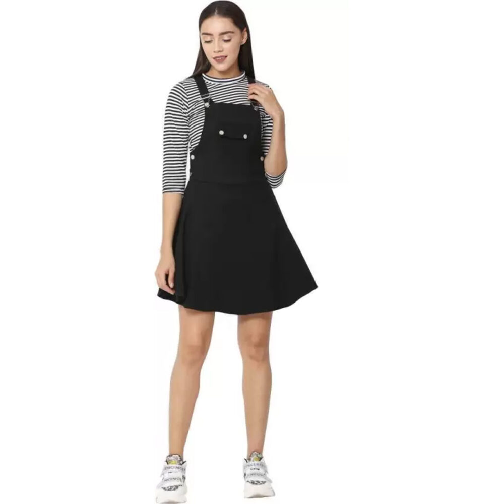 Trendy Women's Black Dungaree Dress With Top