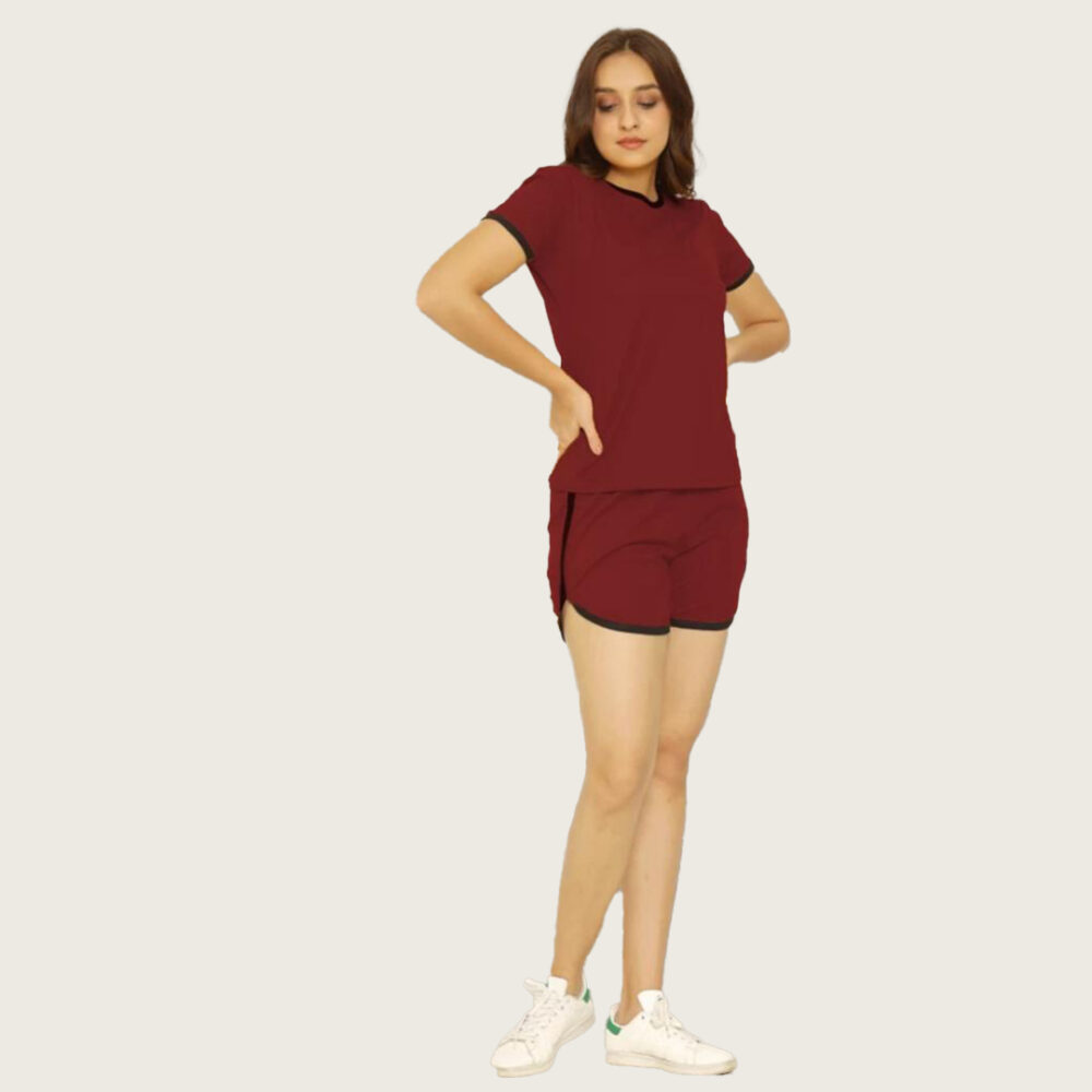 Woman nightsuit/Nightdress/Gymwear - Image 2